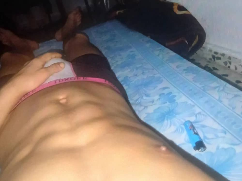 Experience hot C2C sex with cam guy like Hwhdjej.