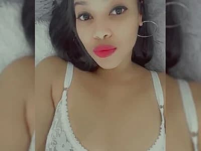 _MoniqueLovay_